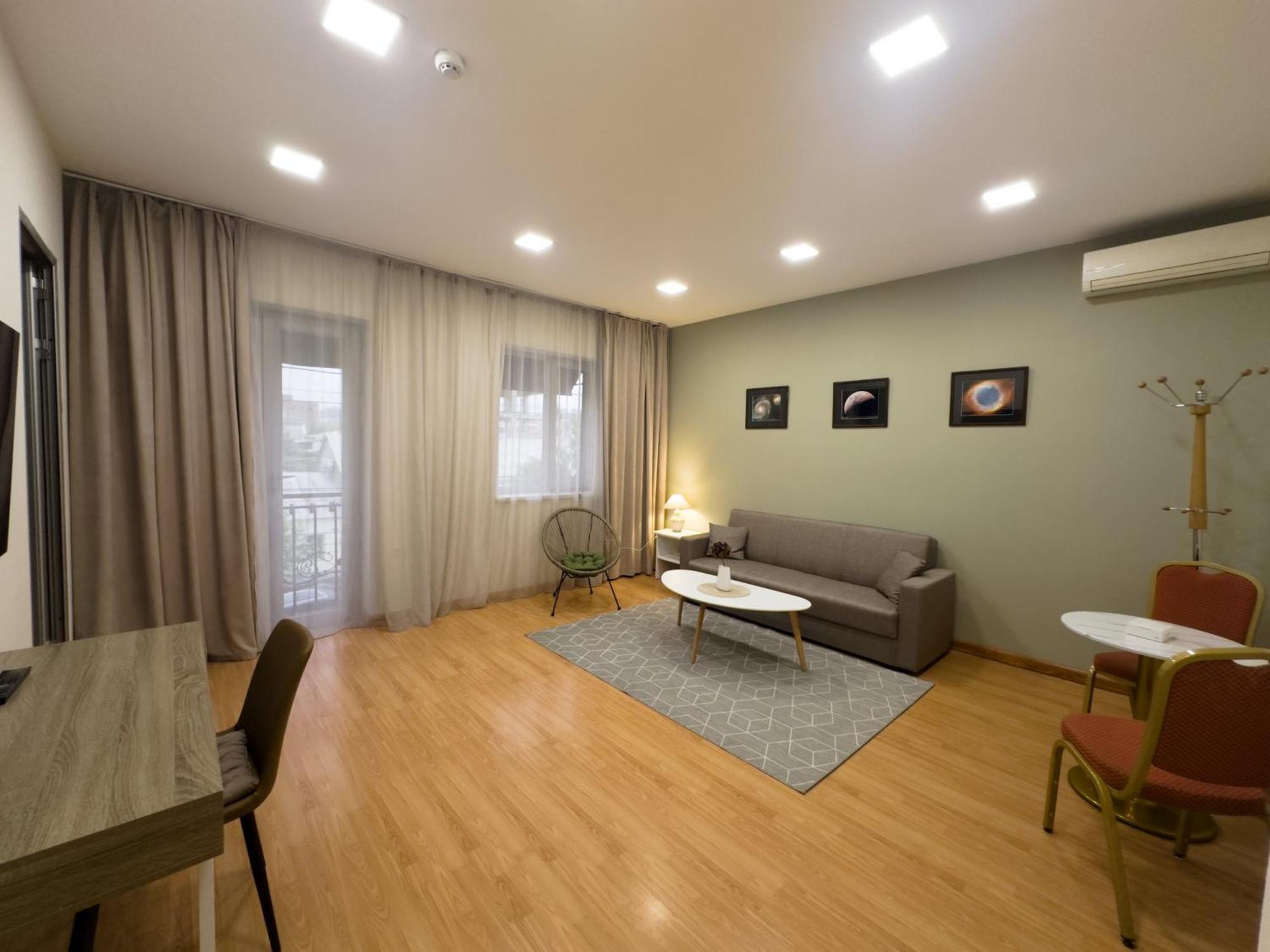 Rest Apartments By Nava Hotel Erévan Extérieur photo